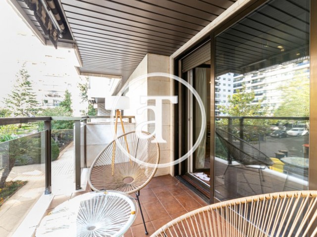 Appartement en location temporaire avec 3 chambres, terrasse et piscine dans le quartier de Chamberí.